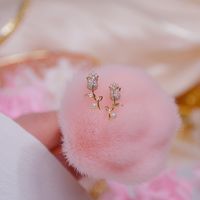 1 Pair Fashion Flower Alloy Inlay Rhinestones Gold Plated Women's Ear Studs main image 6