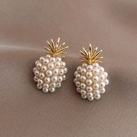 1 Pair Fashion Pineapple Alloy Inlay Artificial Pearls Gold Plated Women's Ear Studs main image 1
