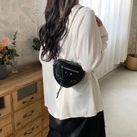 Women's Pu Leather Solid Color Fashion Heart-shaped Zipper Shoulder Bag Crossbody Bag main image 10