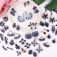 1 Paire Mode Fleur Alliage Placage Perles Artificielles Strass Femmes Boucles D'oreilles main image 1