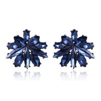 1 Paire Mode Fleur Alliage Placage Perles Artificielles Strass Femmes Boucles D'oreilles sku image 12