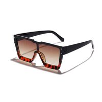 Fashion Solid Color Pc Resin Square Full Frame Women's Sunglasses main image 1