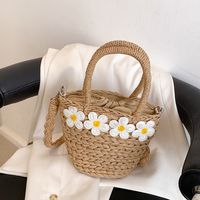 Women's Medium Summer Straw Solid Color Vacation Flowers Bucket String Bucket Bag main image 2