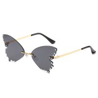 Fashion Butterfly Pc Butterfly Frame Patchwork Frameless Women's Sunglasses main image 5