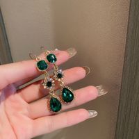 1 Pair Retro Water Droplets Flower Alloy Inlay Rhinestones Zircon Women's Drop Earrings main image 5