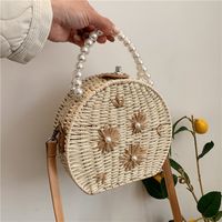 Women's Small Summer Straw Flower Streetwear Pearls Lock Clasp Handbag sku image 1