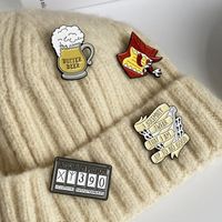 Fashion Beer Letter Alloy Unisex Brooches main image 1