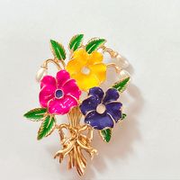 Fashion Flower Alloy Plating Artificial Pearls Women's Brooches sku image 5