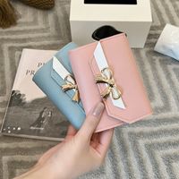 Women's Bow Knot Pu Leather Magnetic Buckle Wallets main image 4