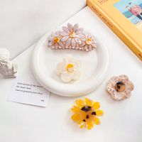 Sweet Flower Arylic Plating Hair Claws 1 Piece main image 4