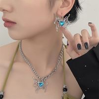 1 Piece 1 Pair Punk Butterfly Alloy Inlay Artificial Crystal Women's Pendant Necklace main image 5