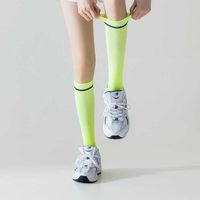 Women's Sports Polka Dots Heart Shape Nylon Crew Socks A Pair main image 5
