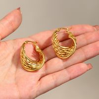 1 Pair Fashion U Shape Asymmetrical Plating Frill Stainless Steel 18k Gold Plated Hoop Earrings main image 6