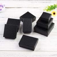 1 Piece Simple Style Solid Color Paper Jewelry Boxes main image 2