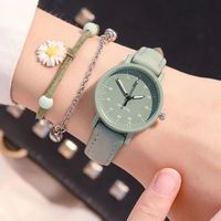 Vintage Style Solid Color Buckle Quartz Women's Watches main image 6