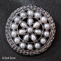 Retro Letter Moon Flower Alloy Inlay Artificial Gemstones Women's Brooches sku image 15