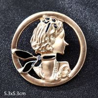 Retro Letter Moon Flower Alloy Inlay Artificial Gemstones Women's Brooches sku image 10