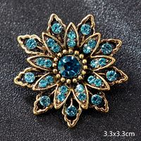 Retro Letter Moon Flower Alloy Inlay Artificial Gemstones Women's Brooches sku image 1