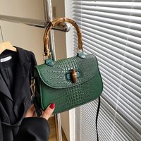 Women's Medium All Seasons Pu Leather Solid Color Fashion Shell Lock Clasp Handbag main image 5