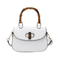 Women's Medium All Seasons Pu Leather Solid Color Fashion Shell Lock Clasp Handbag sku image 2