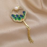 Retro Sector Flower Alloy Inlay Rhinestones Pearl Women's Brooches main image 1
