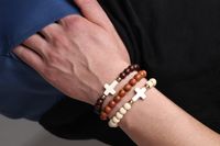 Vintage Style Cross Plastic Beaded Men's Bracelets main image 2