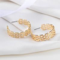 1 Pair Retro Geometric Alloy Hollow Out Women's Hoop Earrings main image 3