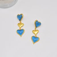 1 Pair Retro Heart Shape Alloy Women's Drop Earrings main image 5