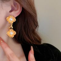 Sweet Flower Copper Plating Artificial Pearls Drop Earrings 1 Pair main image 5