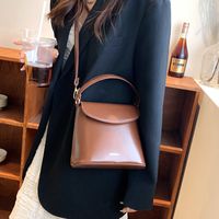 Women's Small Pu Leather Solid Color Streetwear Square Magnetic Buckle Shoulder Bag Crossbody Bag Square Bag main image 5