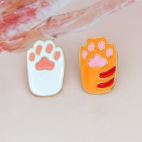 Cute Paw Print Alloy Stoving Varnish Unisex Brooches main image 1