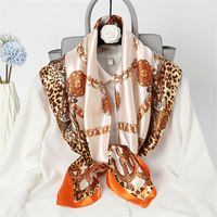Women's Elegant Flower Polyester Printing Silk Scarves main image 3