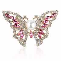 Glamour Mariposa Aleación Embutido Perlas Artificiales Diamantes De Imitación Mujeres Broches main image 1