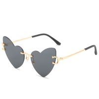 Fashion Gradient Color Heart Shape Pc Special-shaped Mirror Frameless Women's Sunglasses sku image 1