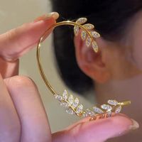 1 Pieza Brillante Mariposa Aleación Enchapado Diamantes De Imitación Mujeres Pinzas Para Las Orejas sku image 10