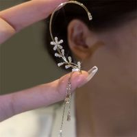 1 Pieza Brillante Mariposa Aleación Enchapado Diamantes De Imitación Mujeres Pinzas Para Las Orejas sku image 17