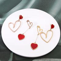 1 Pair Y2k Fashion Romantic Heart Shape Alloy Asymmetrical Women's Drop Earrings main image 2