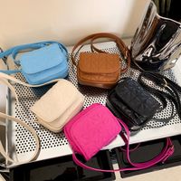 Women's Small Pu Leather Solid Color Fashion Square Magnetic Buckle Crossbody Bag main image 1