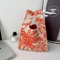 Women's Medium Polyester Geometric Streetwear Square Open Tote Bag sku image 51