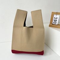 Women's Medium Polyester Geometric Streetwear Square Open Tote Bag sku image 70
