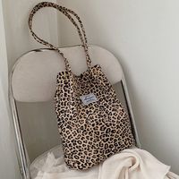 Women's Fashion Cheetah Print Nylon Shopping Bags sku image 2