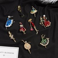 Lady Cartoon Character Alloy Plating Inlay Artificial Diamond Unisex Brooches main image 2