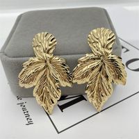 1 Pair Retro Leaf Flower Alloy Plating Women's Drop Earrings sku image 7