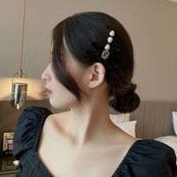 Elegant Geometric Alloy Inlay Artificial Pearls Hair Claws 1 Piece sku image 1
