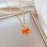 Retro Maple Leaf Titanium Steel Copper Inlay Rhinestones Necklace sku image 2