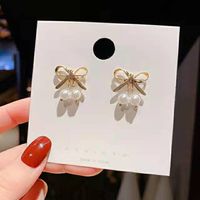 1 Pair Fashion Flower Butterfly Bow Knot Alloy Inlay Artificial Pearls Rhinestones Shell Women's Earrings sku image 9