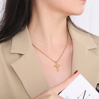 Stainless Steel 18K Gold Plated Basic Plating Cross Pendant Necklace main image 8