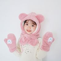 Girl's Cute Bear Plush Gloves main image 3
