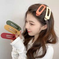 Simple Style Solid Color Plastic Hollow Out Hair Clip 1 Piece main image 1