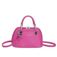 Women's Medium Pu Leather Solid Color Fashion Shell Zipper Shoulder Bag Handbag Crossbody Bag main image 2